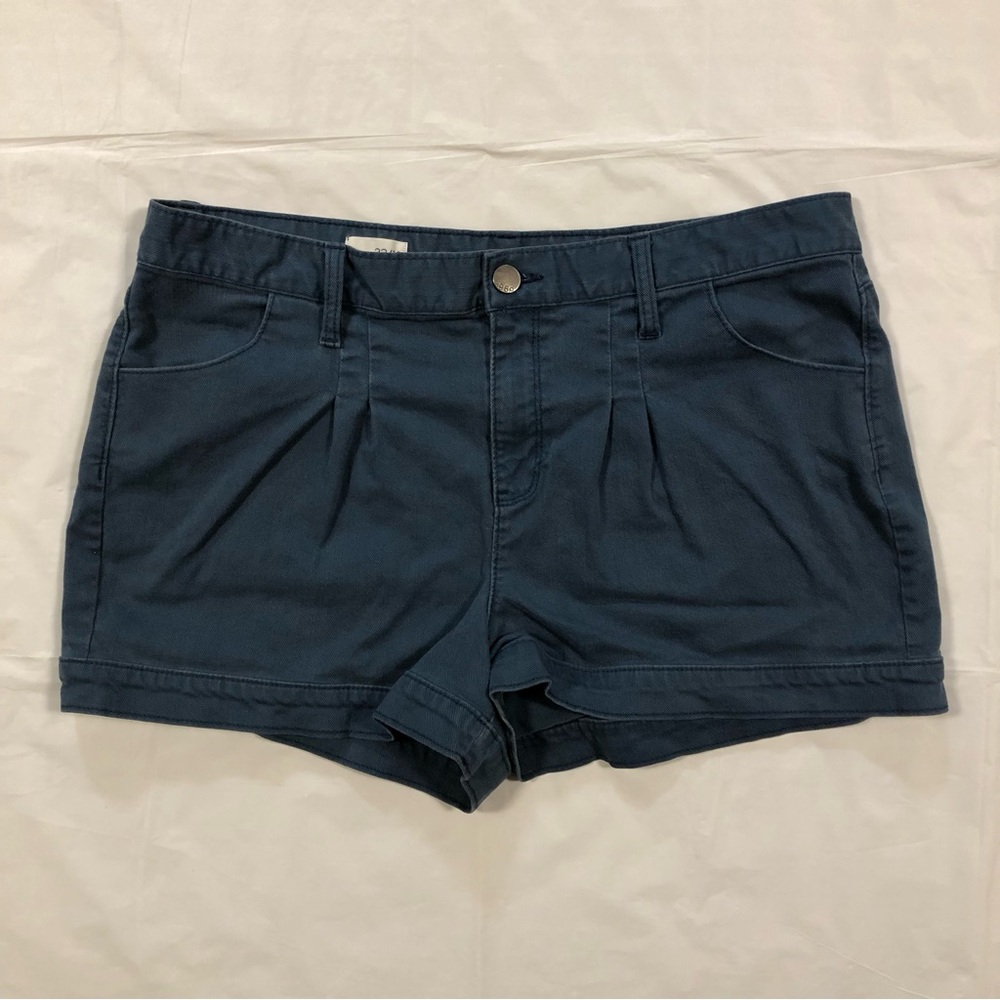 GAP Women’s Shorts size 16